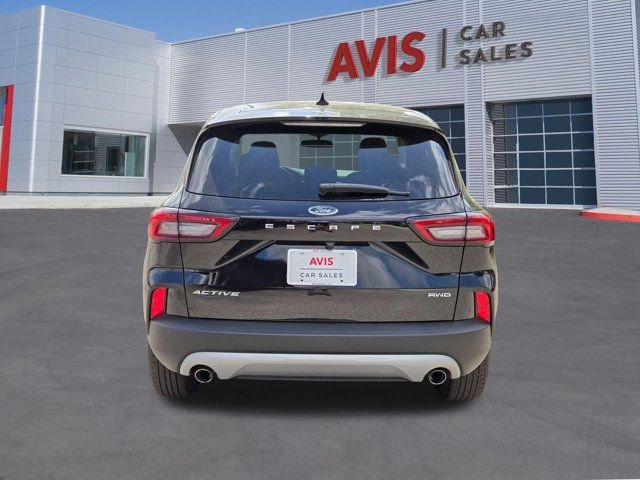 Used 2025 Ford Escape Active image 9