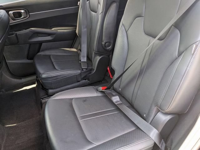 Used 2025 Kia Sorento X-Line EX AWD/4WD image 25