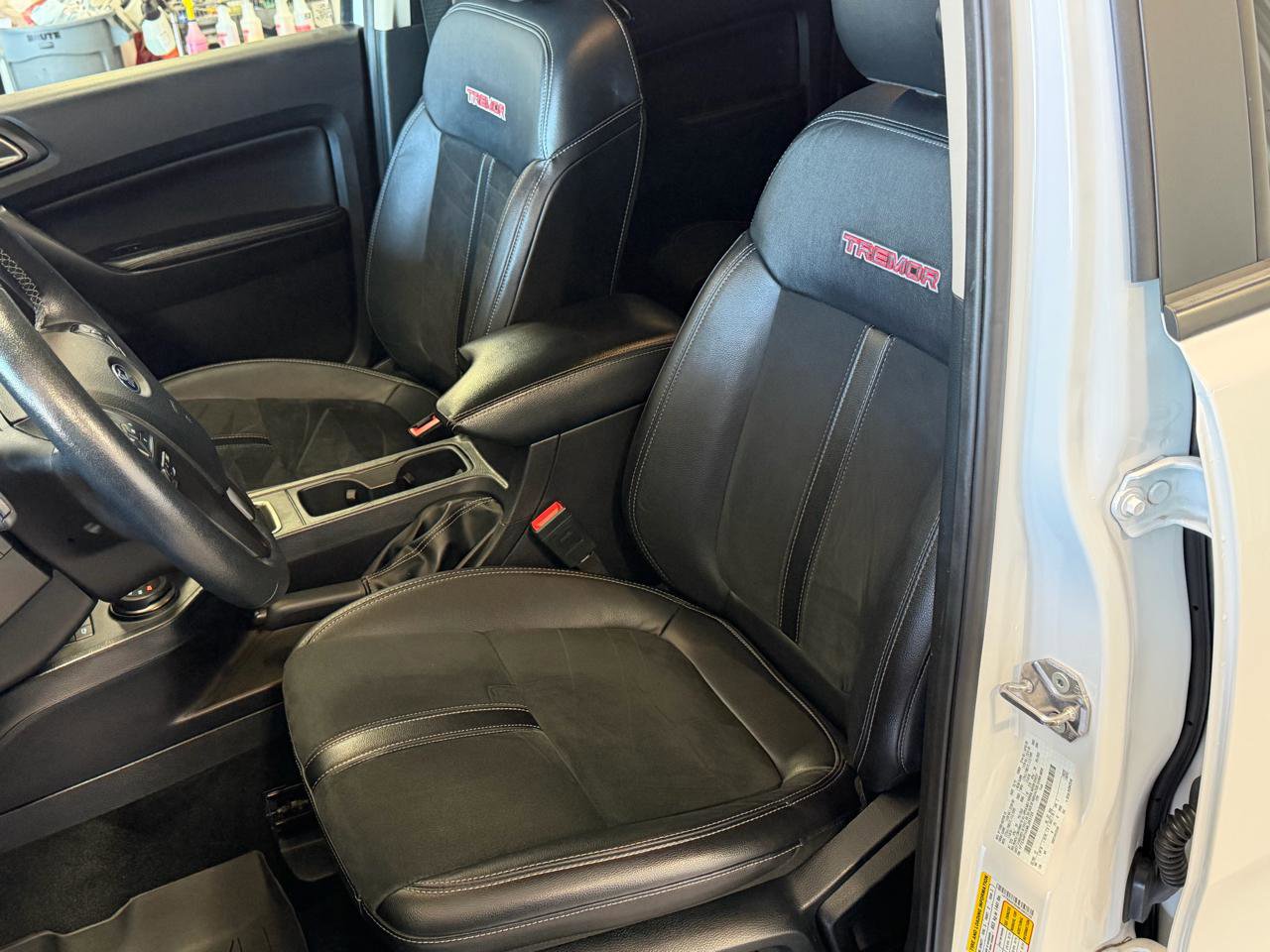 Used 2021 Ford Ranger Lariat w/ Tremor Off-Road Package image 8