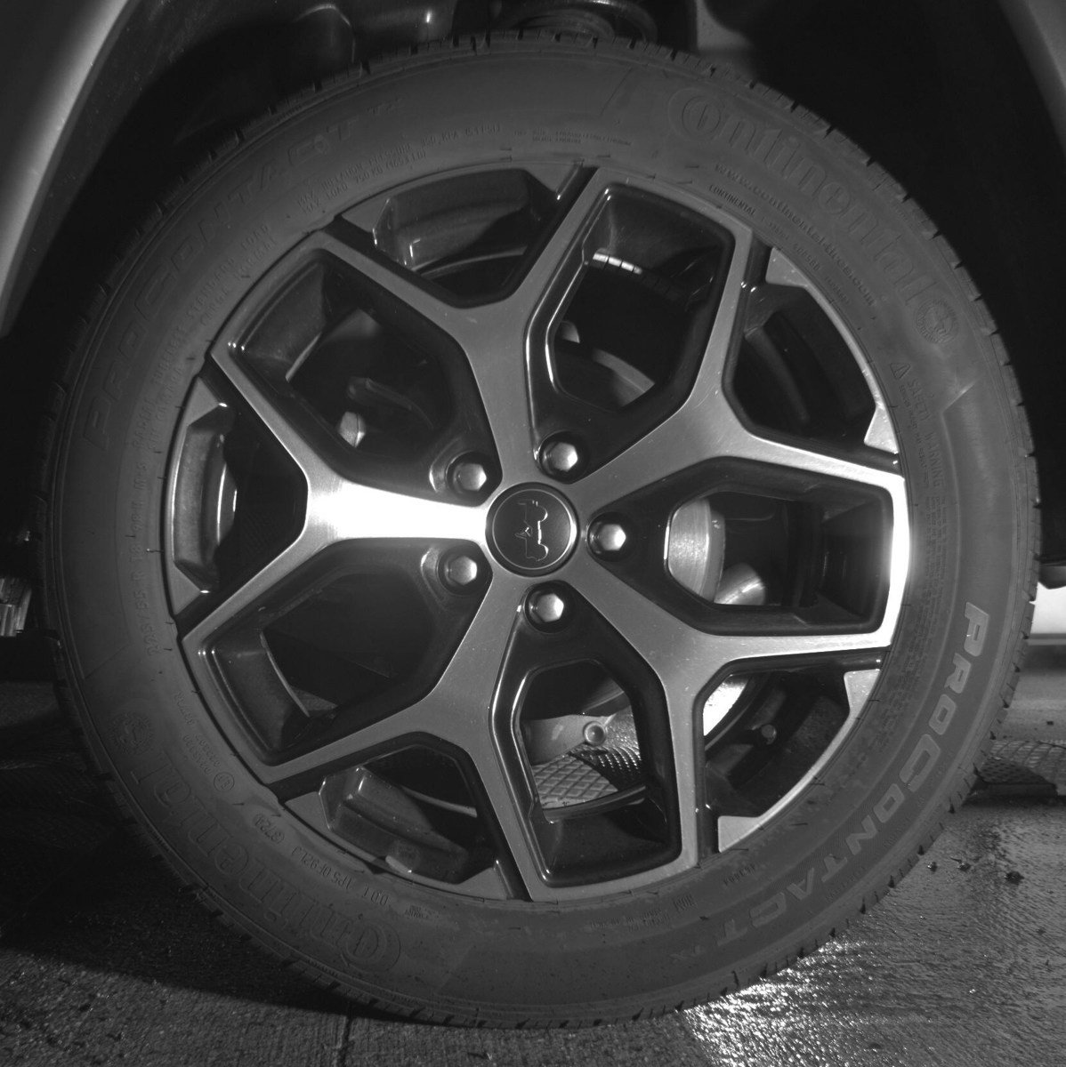 Used 2025 Jeep Compass Limited image 11