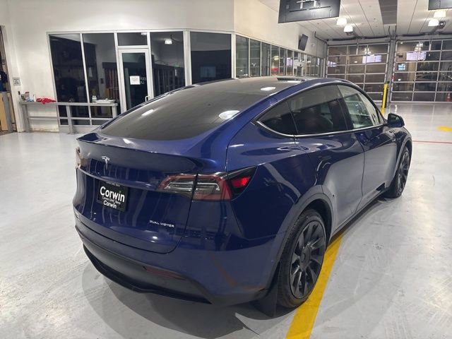 Used 2022 Tesla Model Y Long Range image 8