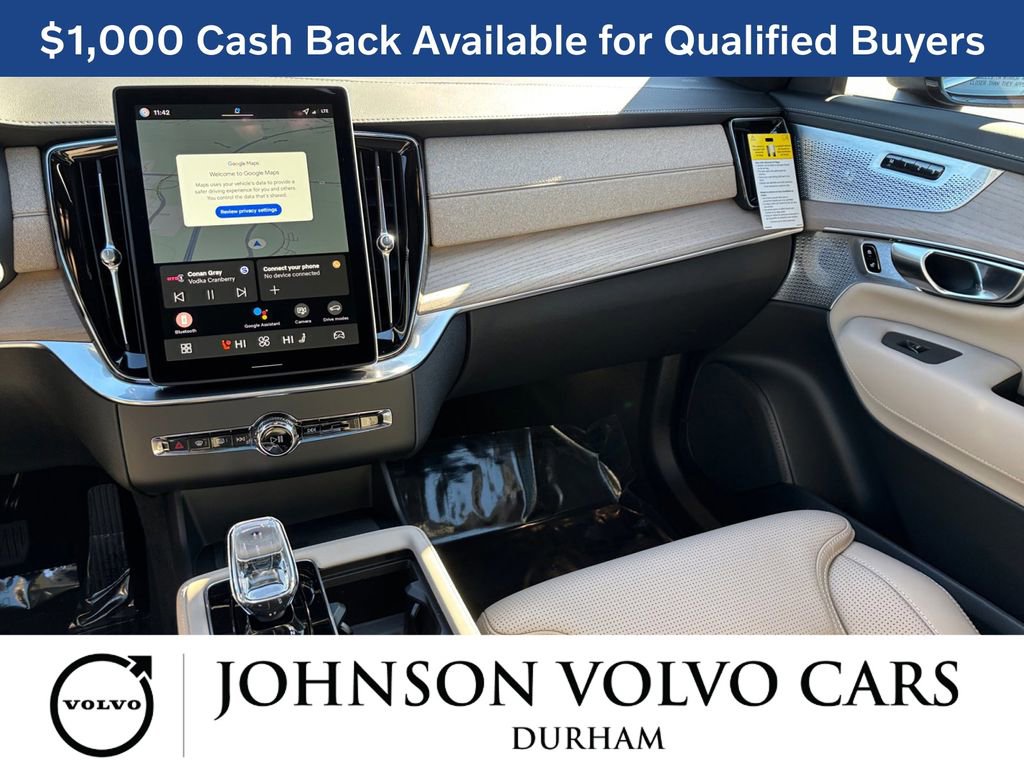 New 2026 Volvo XC90 B6 Ultra w/ Lounge Package image 9