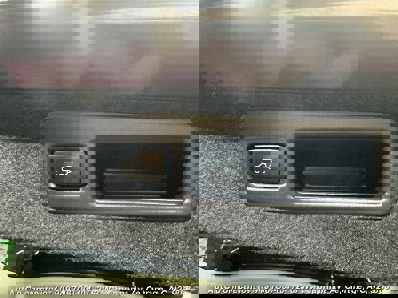 Used 2011 Lexus RX 450h 2WD image 28