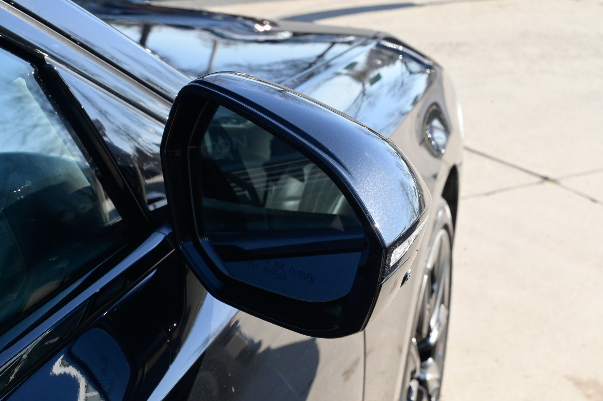 Used 2023 BMW 760i xDrive w/ Executive Package image 13