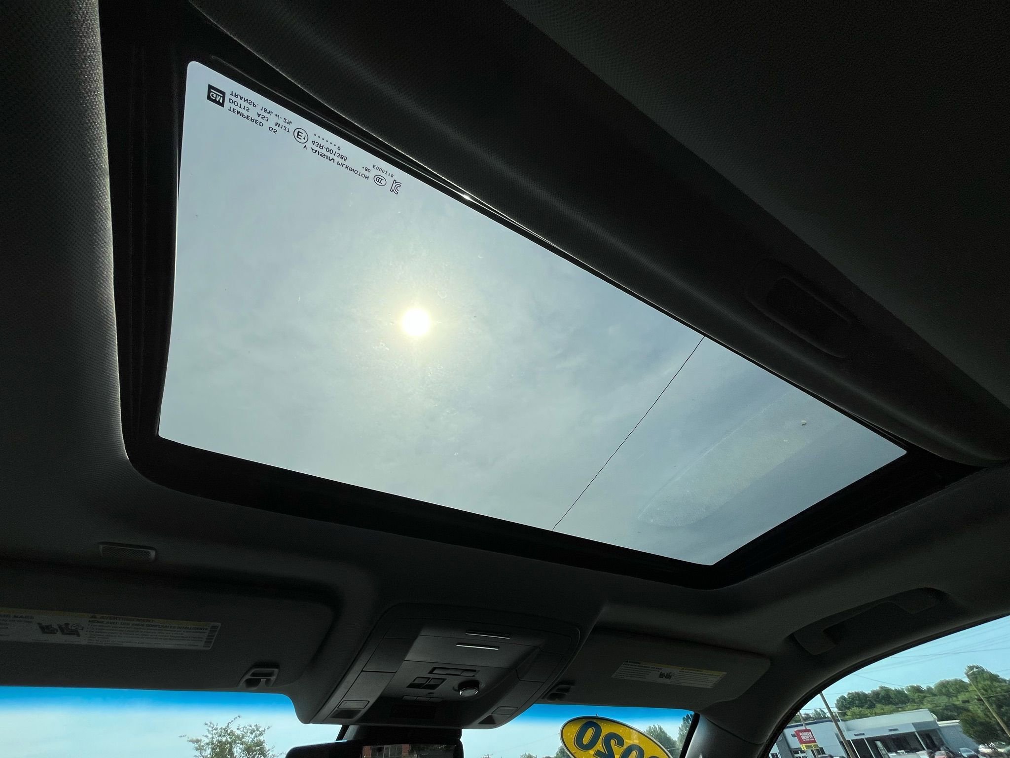 Used 2020 Chevrolet Suburban LT image 15