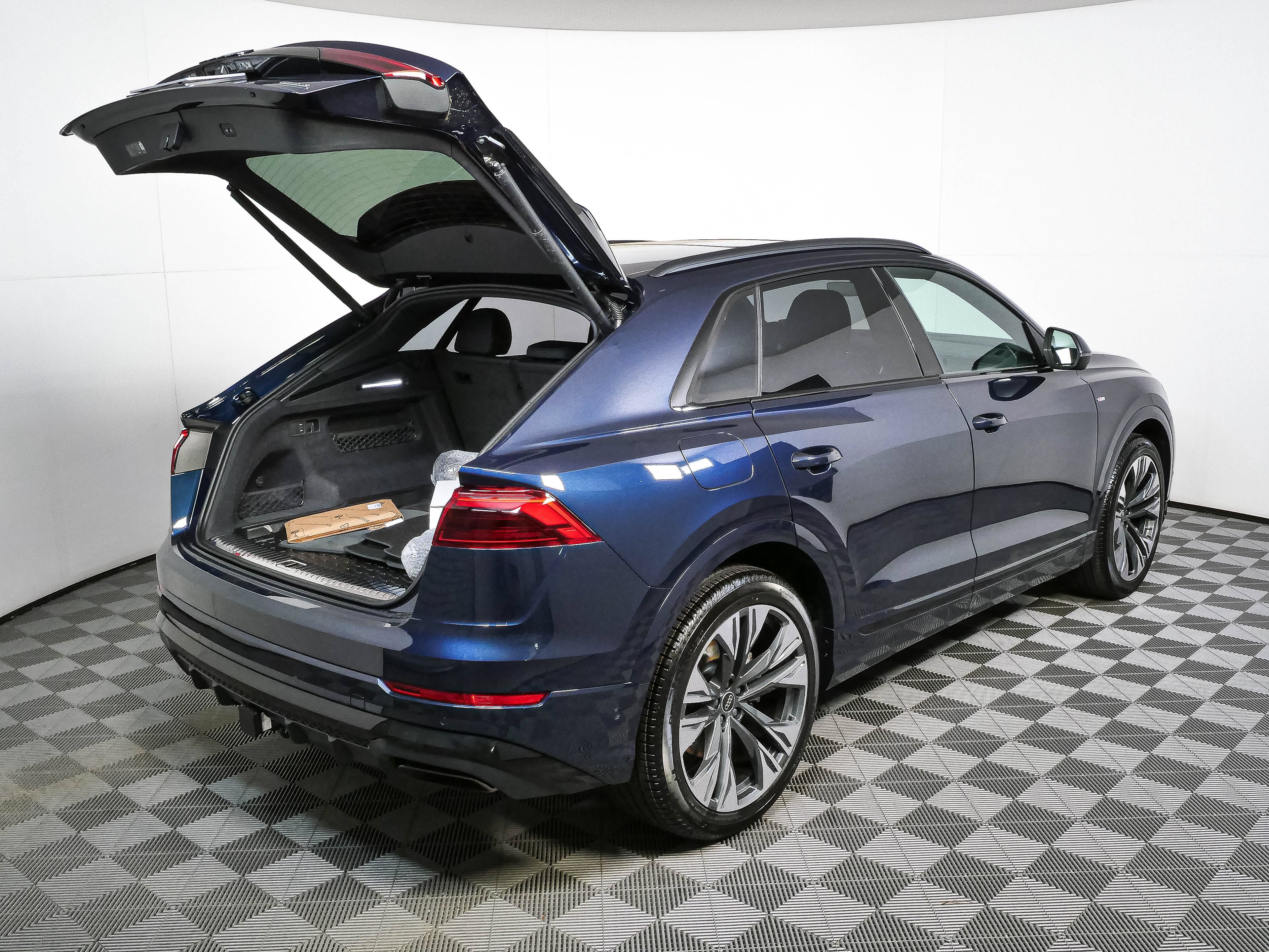 New 2026 Audi Q8 Premium Plus w/ Premium Plus Package AWD/4WD image 27