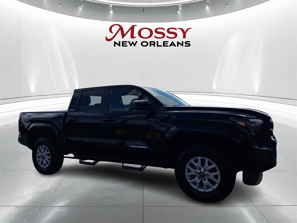 Used 2024 Toyota Tacoma SR5 image 3