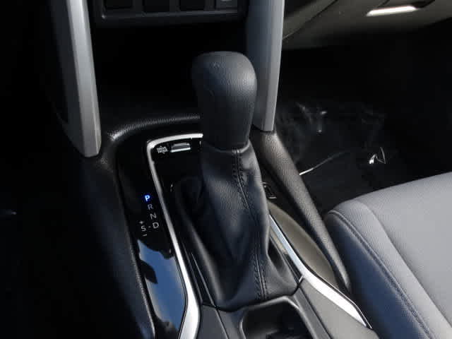 Used 2024 Toyota Corolla Cross Hybrid Nightshade Edition image 34