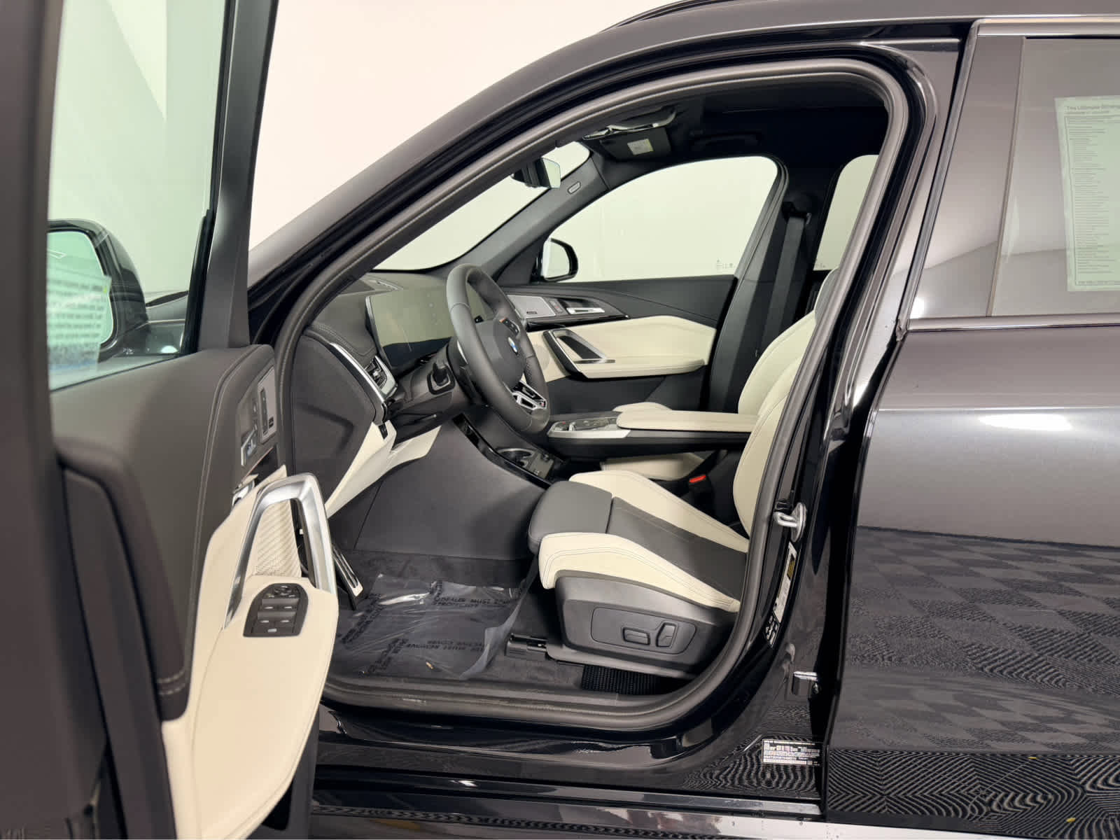 New 2026 BMW X1 xDrive28i w/ Technology Package image 10