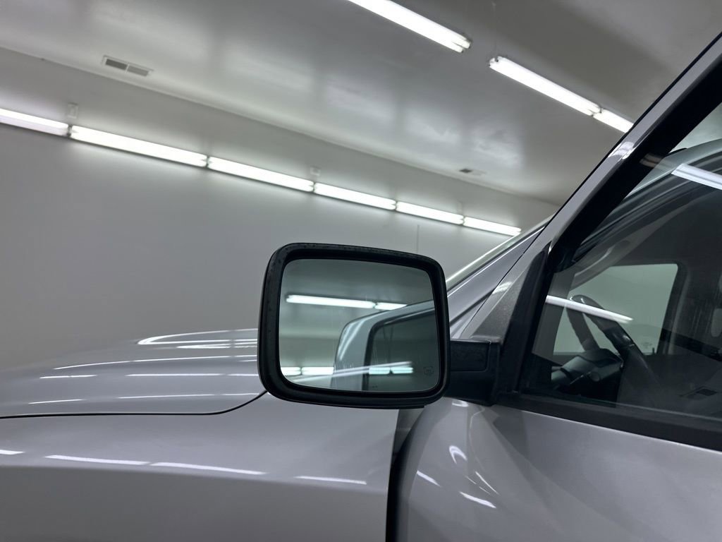 Used 2014 RAM 1500 Classic SLT image 16