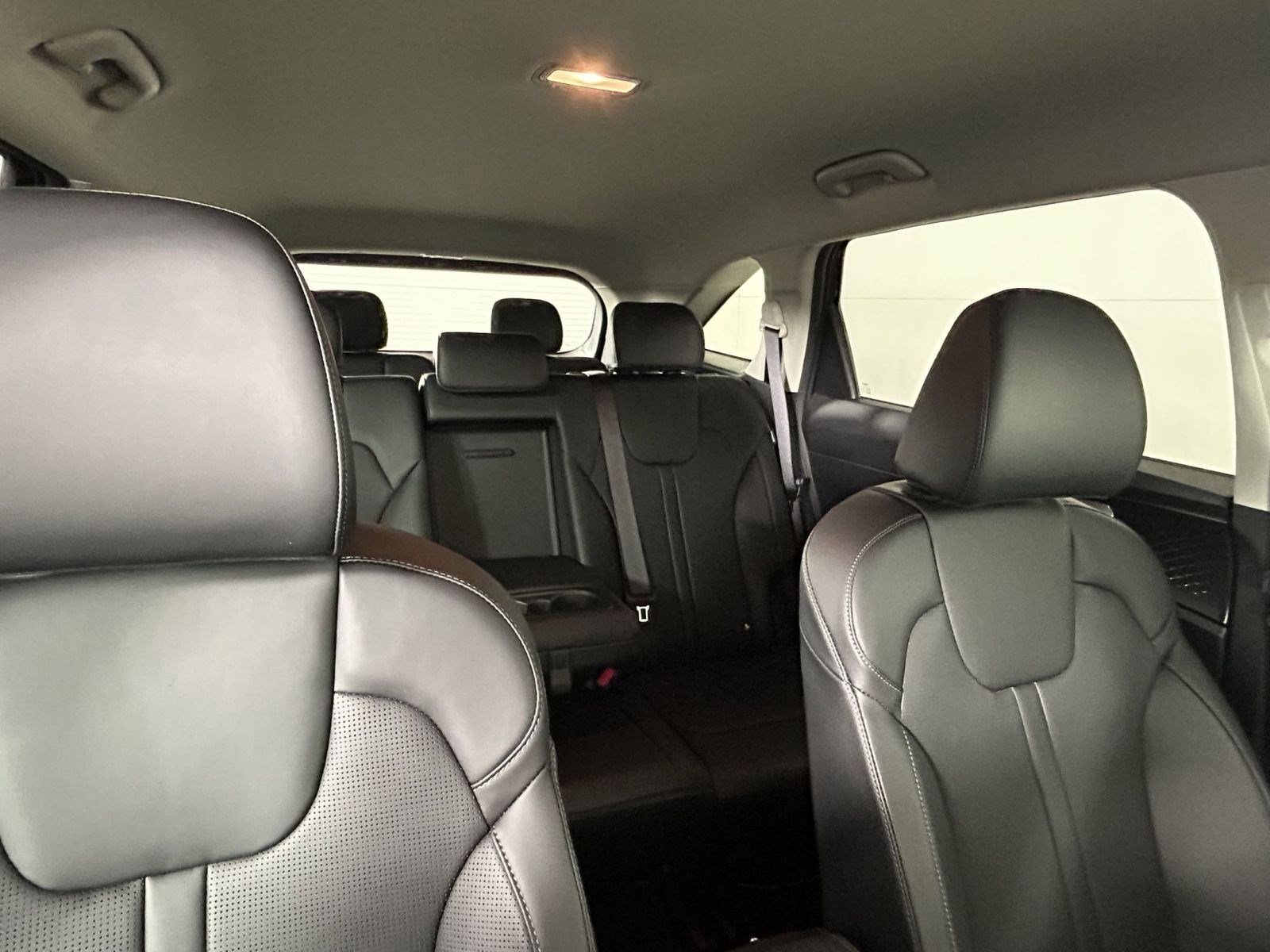 Certified 2025 Kia Sorento S image 30