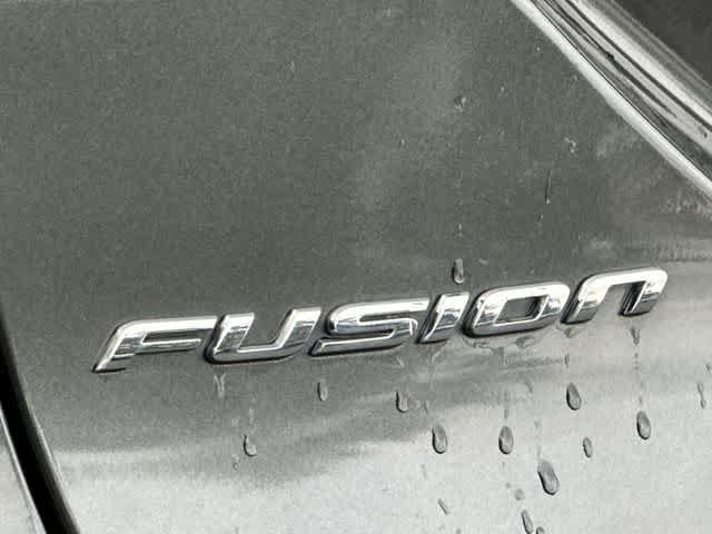 Used 2015 Ford Fusion SE w/ Equipment Group 201A FWD image 23