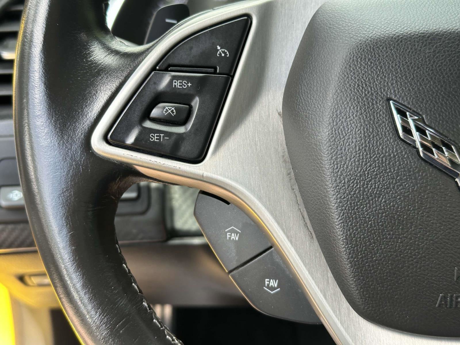 Used 2015 Chevrolet Corvette Z06 w/ 3LZ Preferred Equipment Group image 18