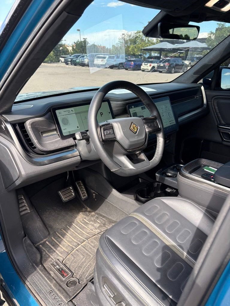 Used 2023 Rivian R1T Adventure Dual AWD/4WD image 9