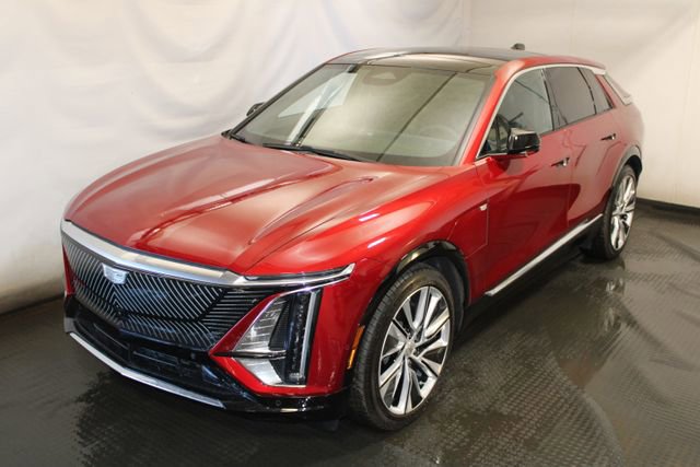 Certified 2025 Cadillac Lyriq Luxury w/ LPO, Floor Liner Package
