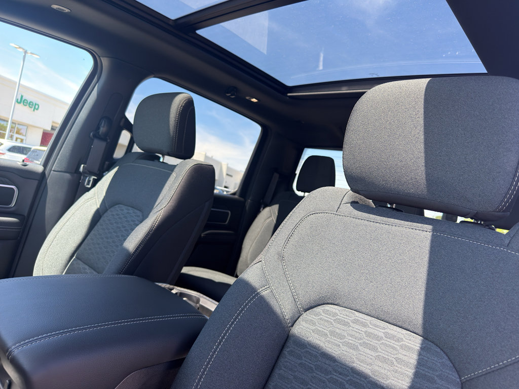New 2026 RAM 1500 Big Horn AWD/4WD image 29