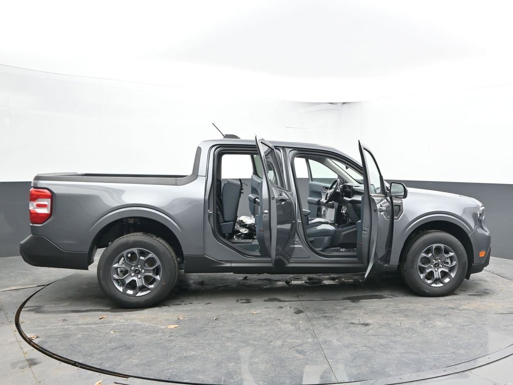 New 2025 Ford Maverick XLT w/ XLT Luxury Package image 58