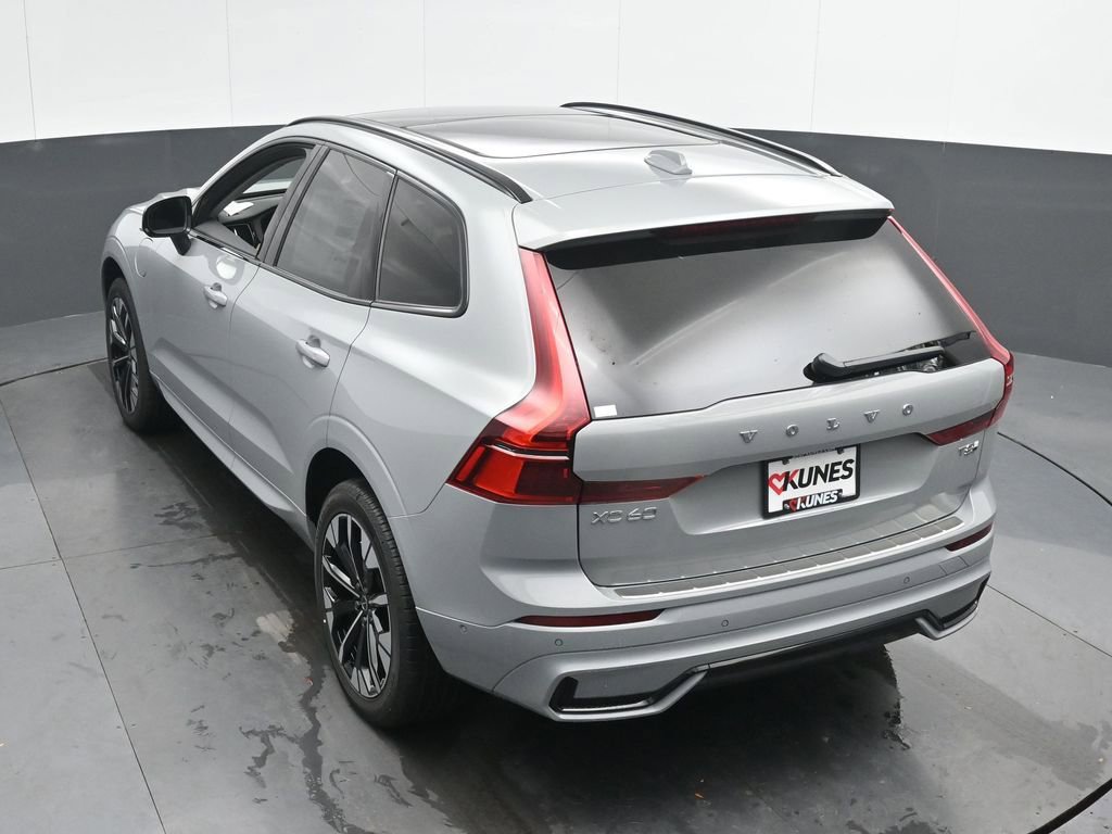 New 2026 Volvo XC60 T8 Plus w/ Protection Package Premier image 38