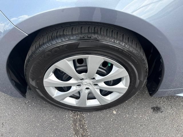Used 2024 Toyota Corolla LE FWD image 12