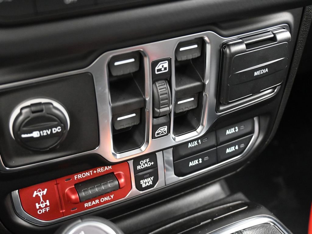 New 2026 Jeep Gladiator Rubicon w/ Steel Power Dome Hood Package AWD/4WD image 21