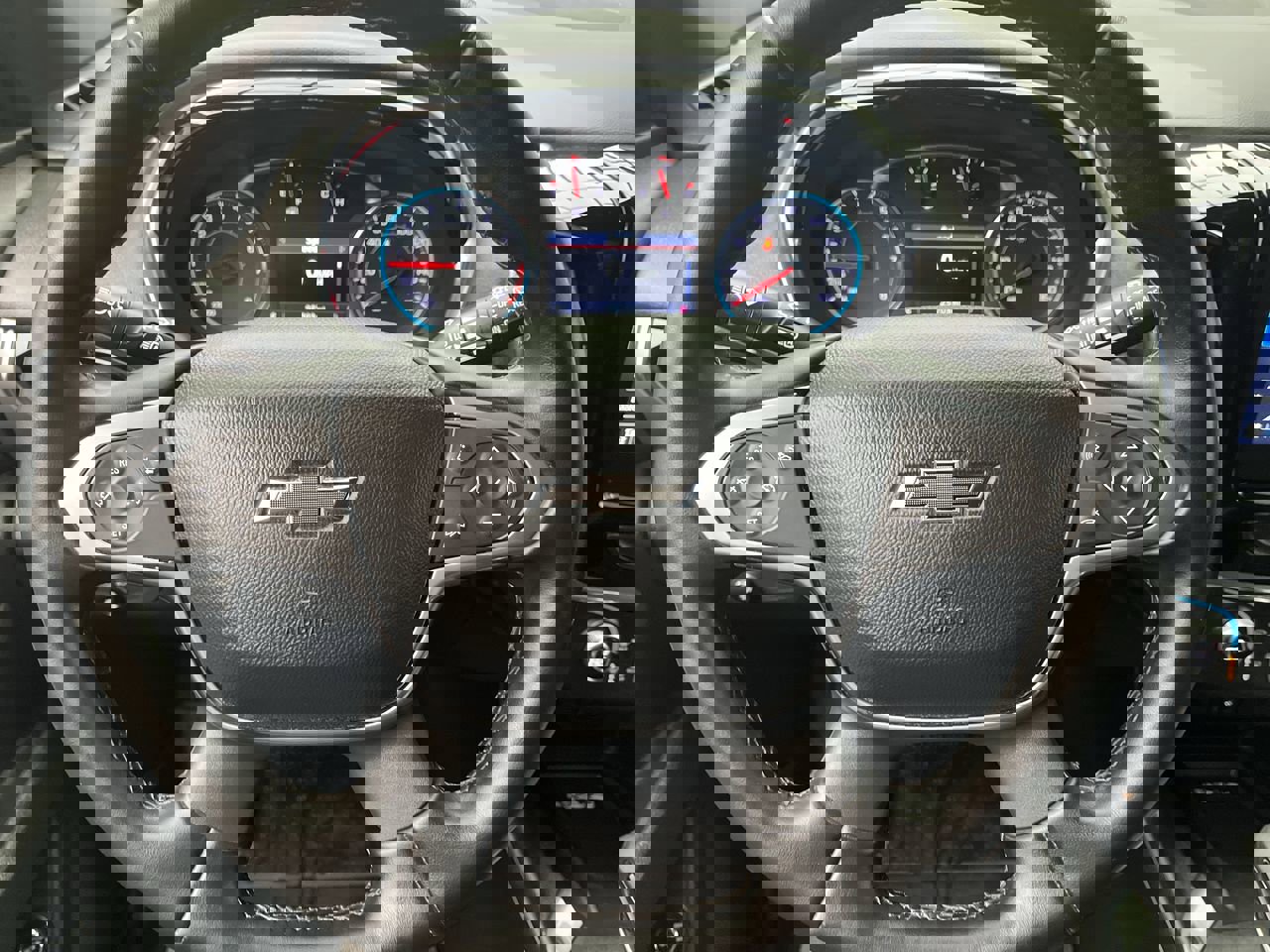 Certified 2023 Chevrolet Traverse LT w/ Midnight/Sport Edition AWD/4WD image 15