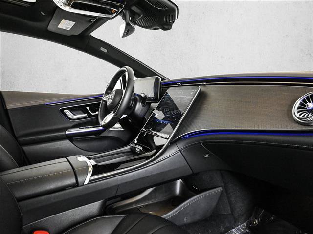 Used 2023 Mercedes-Benz EQE 350+ 4MATIC Sedan image 24