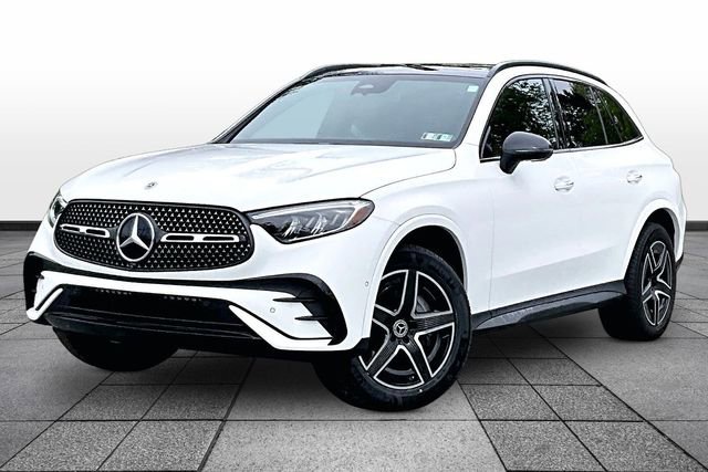 Certified 2023 Mercedes-Benz GLC 300 4MATIC image 2