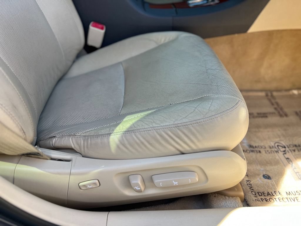 Used 2012 Lexus ES 350 FWD image 25