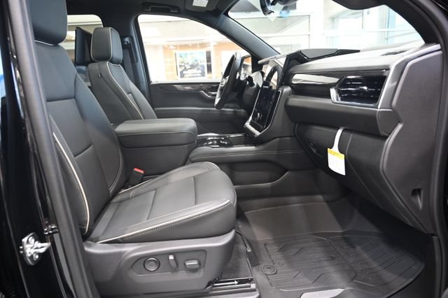 New 2026 GMC Yukon XL Elevation w/ Elevation Premium Package AWD/4WD image 10