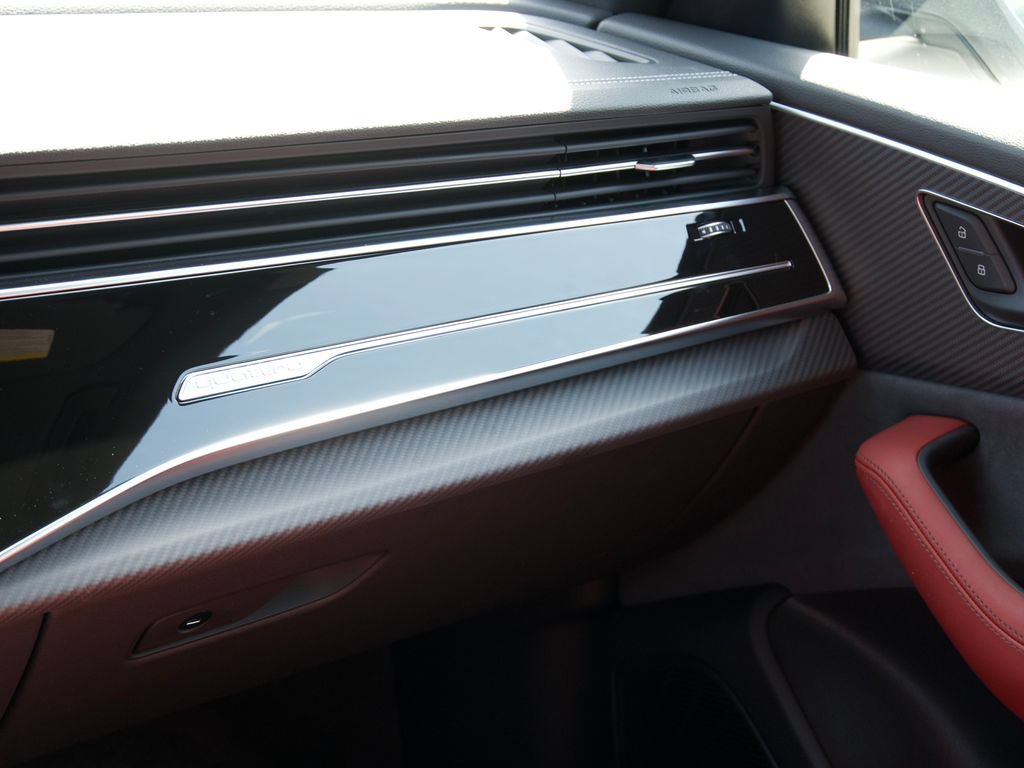 Used 2026 Audi SQ8 Premium Plus AWD/4WD image 15