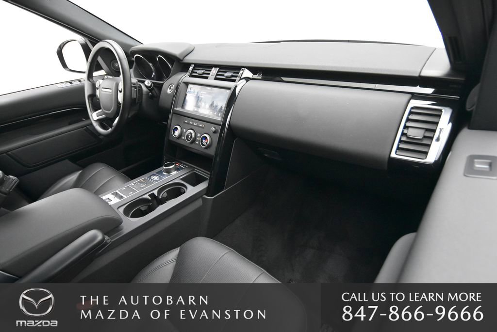 Used 2020 Land Rover Discovery SE AWD/4WD image 30