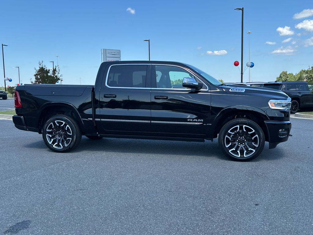 Used 2025 RAM 1500 Limited AWD/4WD image 9