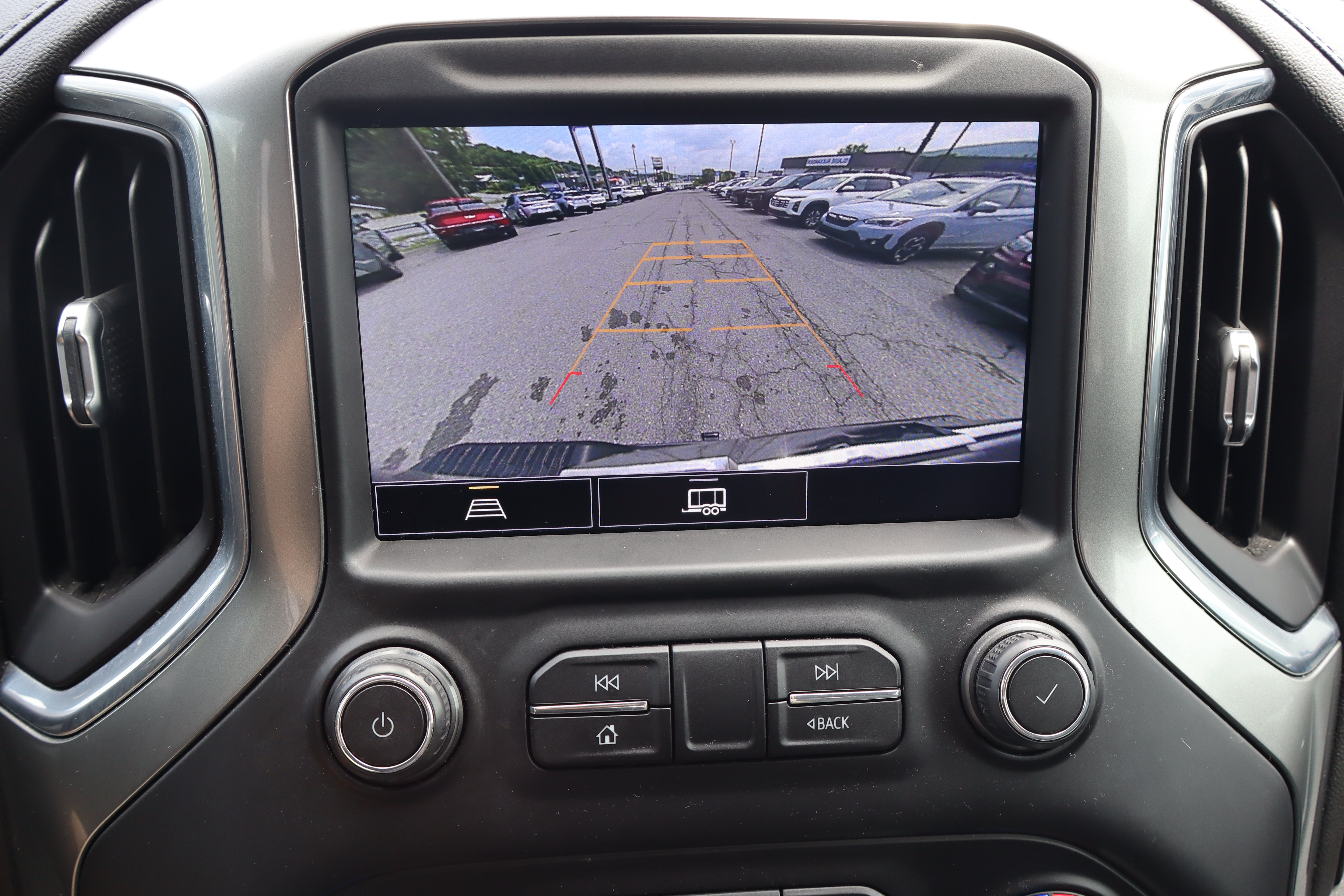 Used 2021 Chevrolet Silverado 1500 RST AWD/4WD image 24
