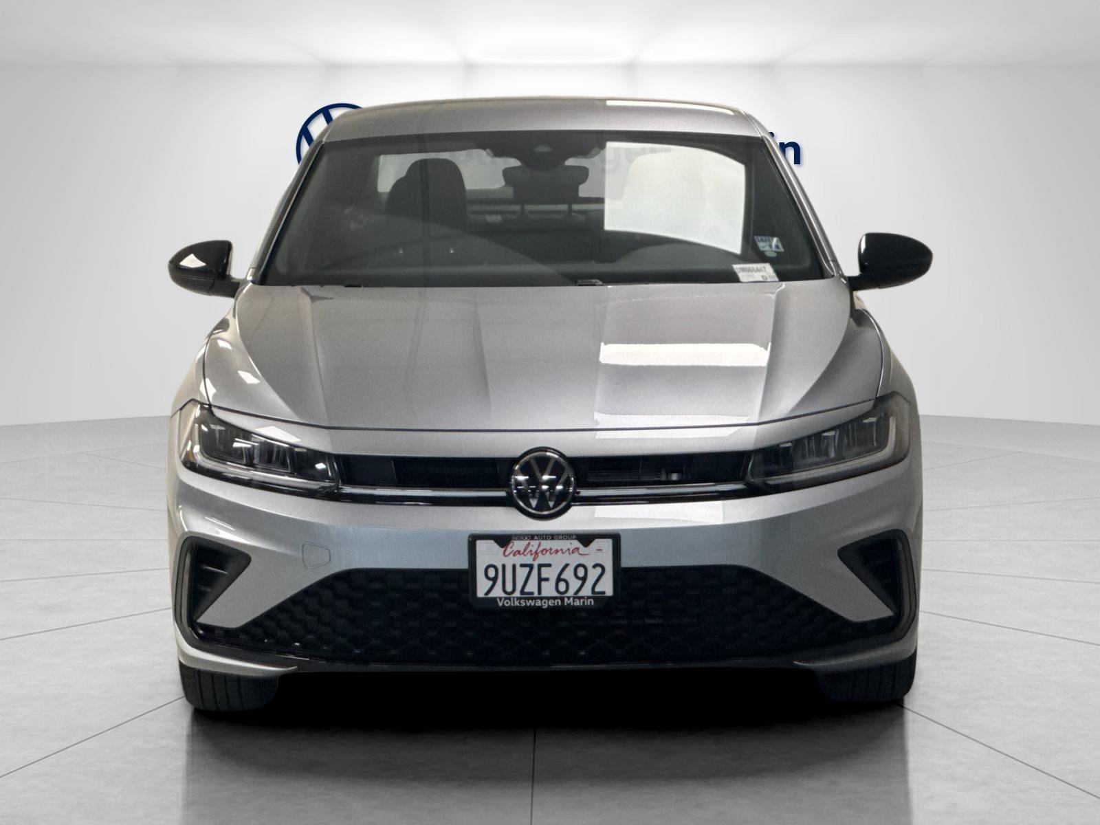 Used 2025 Volkswagen Jetta Sport image 8