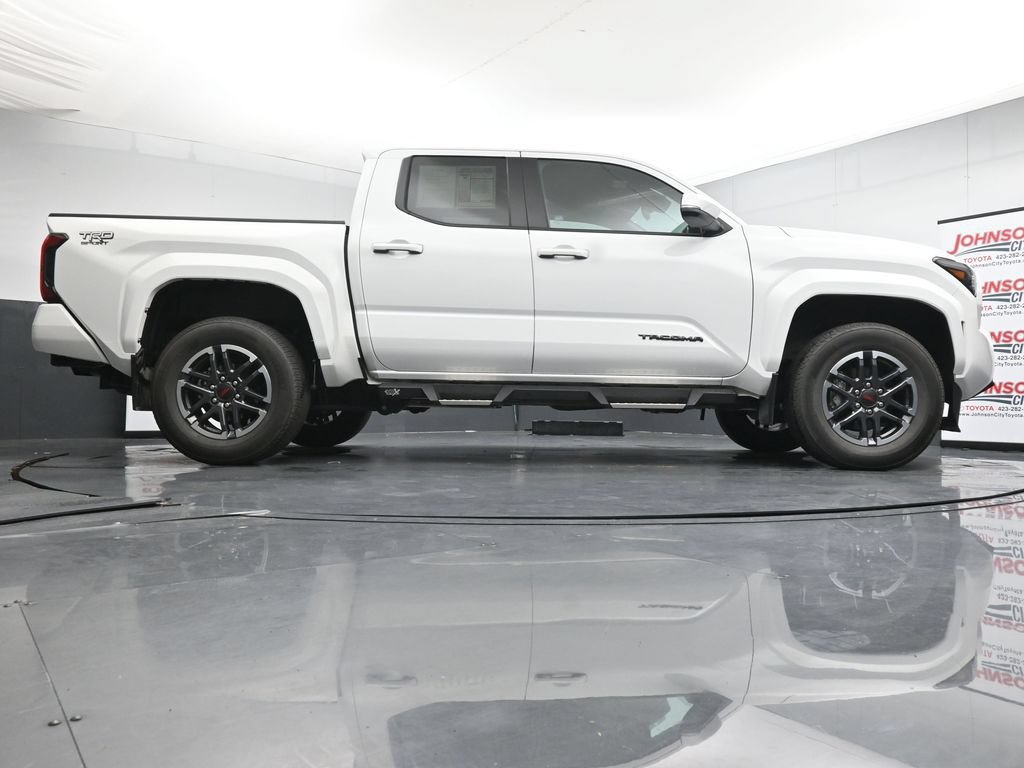Used 2024 Toyota Tacoma TRD Sport w/ TRD Sport Upgrade Package AWD/4WD image 39
