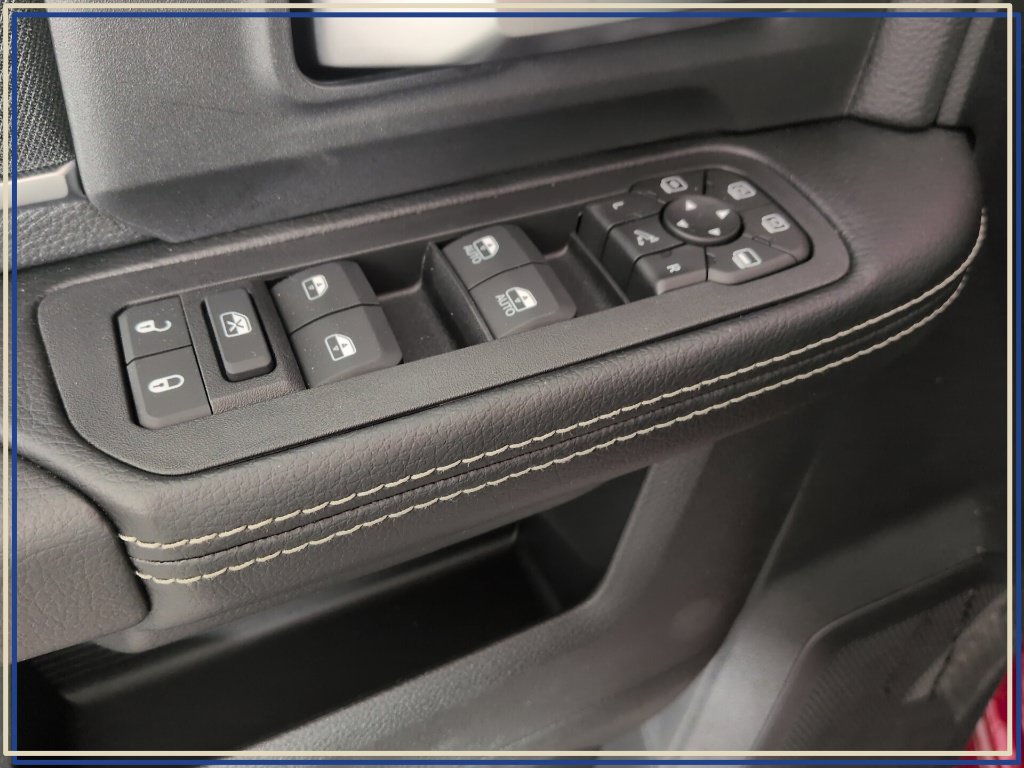 New 2026 RAM 2500 Big Horn AWD/4WD image 21