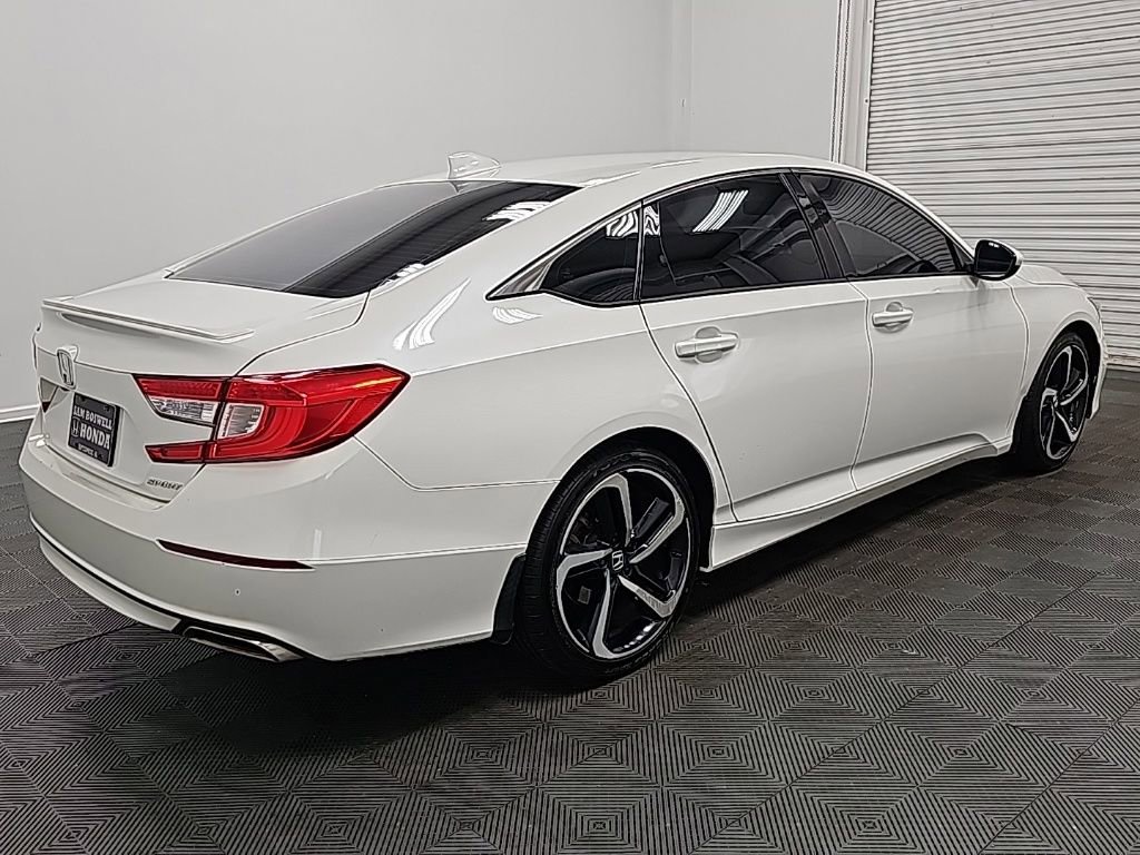 Used 2019 Honda Accord Sport image 9