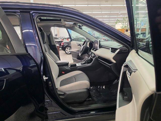 Used 2024 Toyota RAV4 XLE w/ Convenience Package AWD/4WD image 38