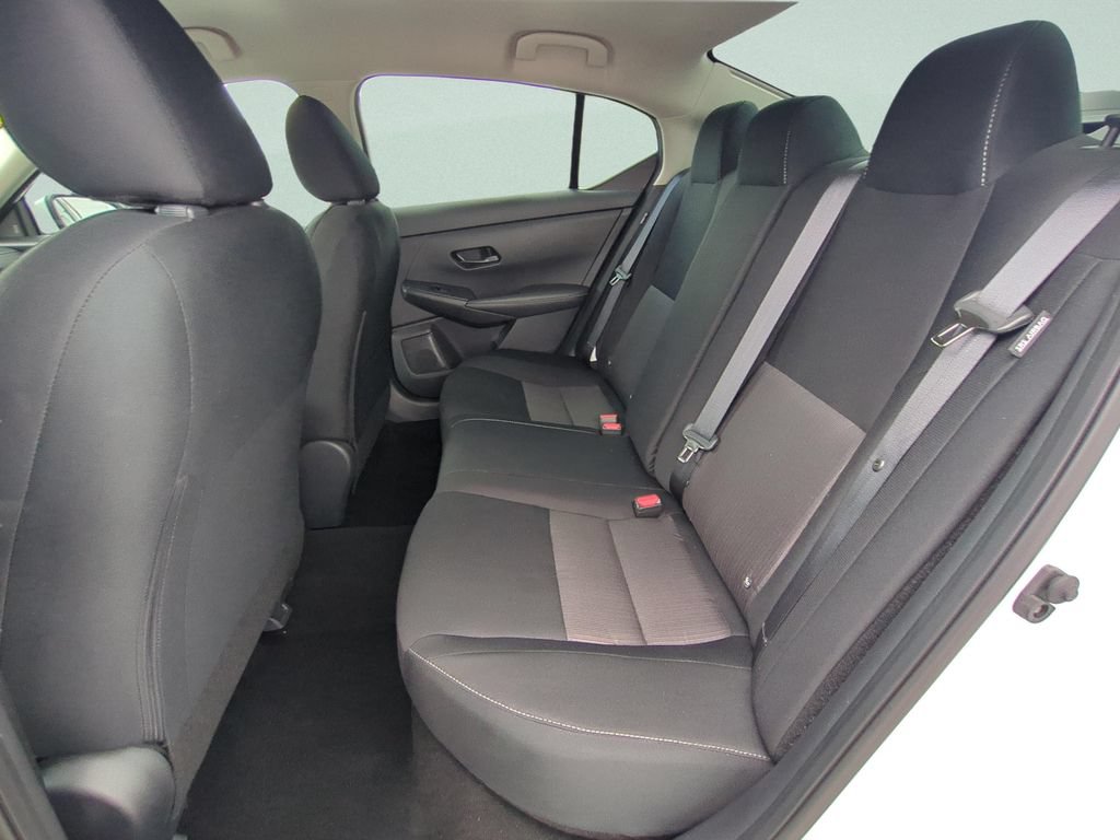 Certified 2024 Nissan Sentra SV FWD image 9