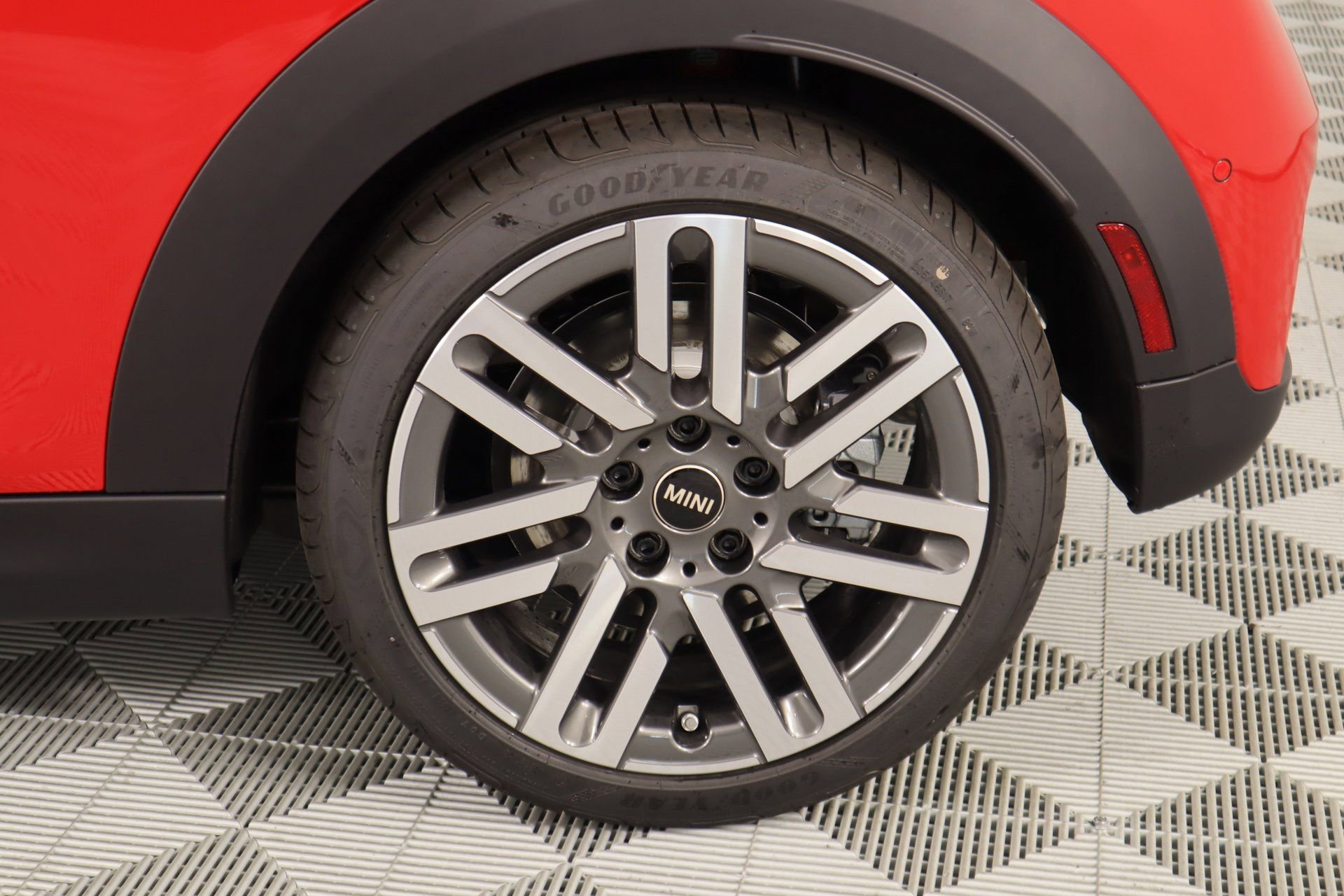 New 2025 MINI Cooper S image 19