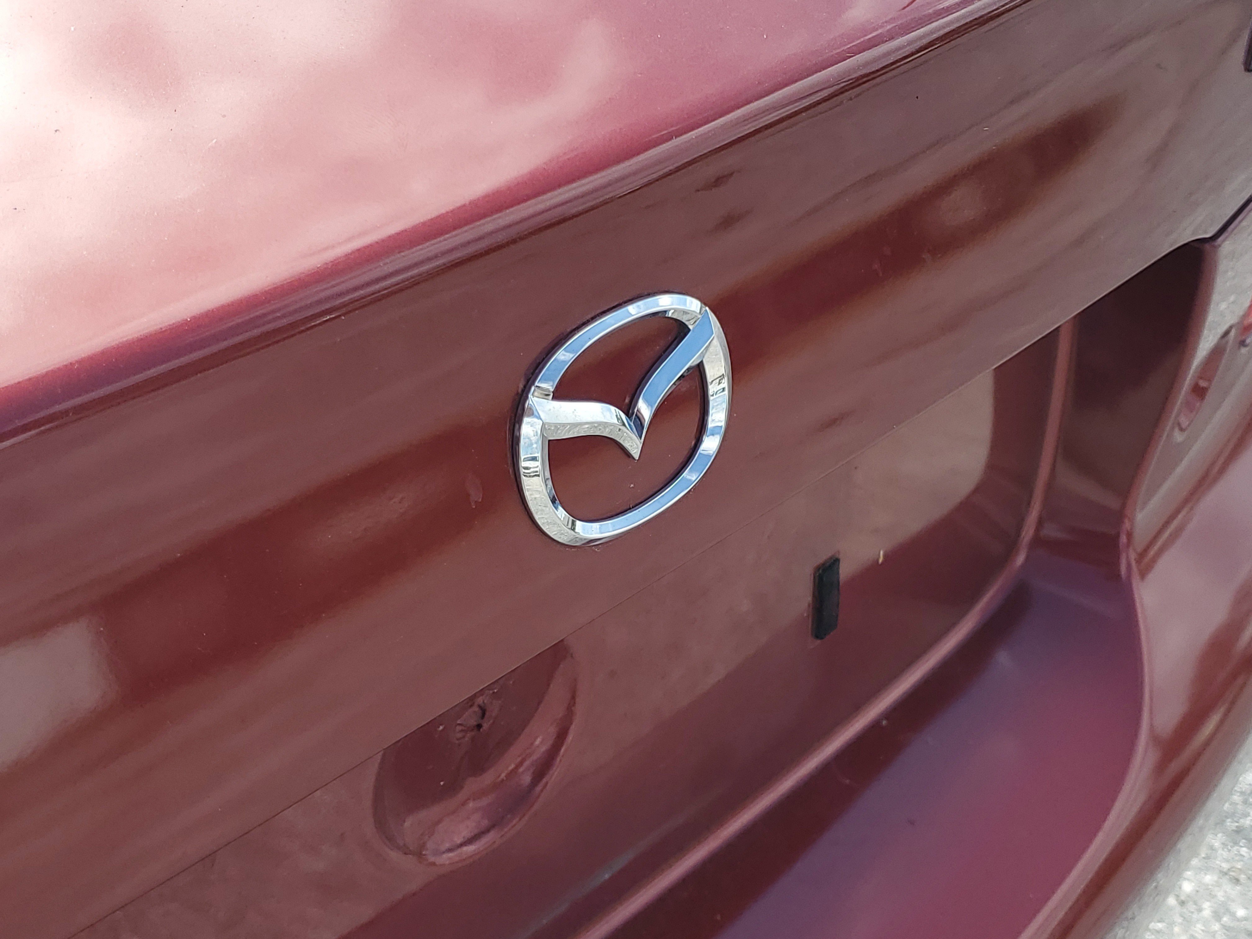 Used 2012 MAZDA MX-5 Miata Grand Touring w/ Premium Pkg RWD image 10