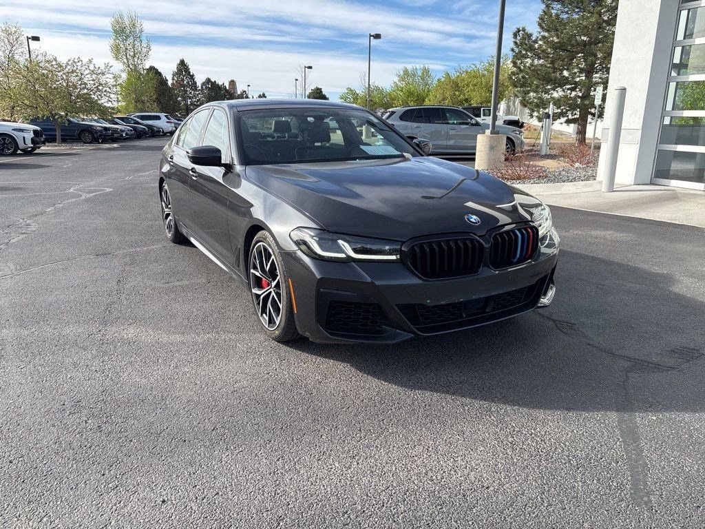 Used 2022 BMW M550i xDrive AWD/4WD image 7