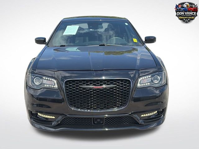 Used 2022 Chrysler 300 S w/ Safetytec Plus Group RWD image 9