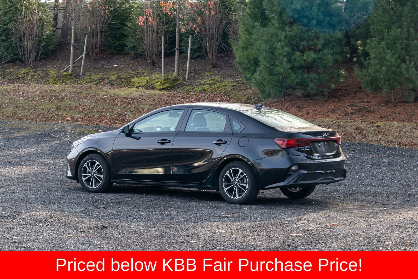 Used 2024 Kia Forte LXS FWD image 5