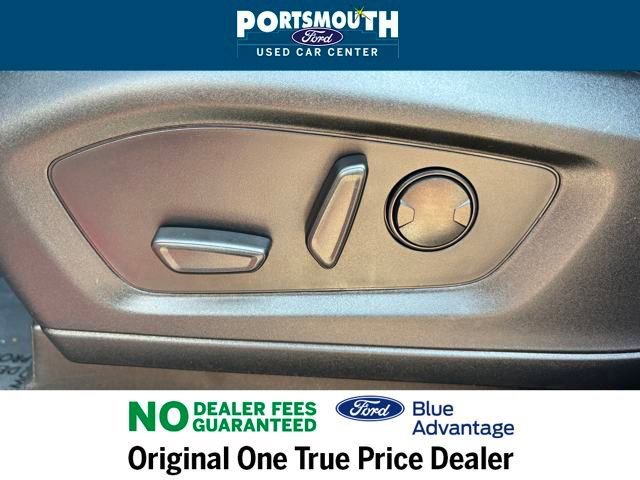 Used 2022 Ford Explorer Limited w/ Equipment Group 301A image 29