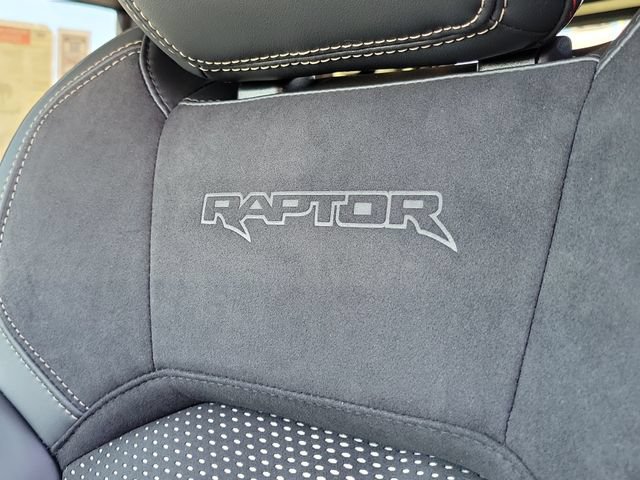 New 2026 Ford Bronco Raptor w/ Interior Carbon Fiber Pack AWD/4WD image 23