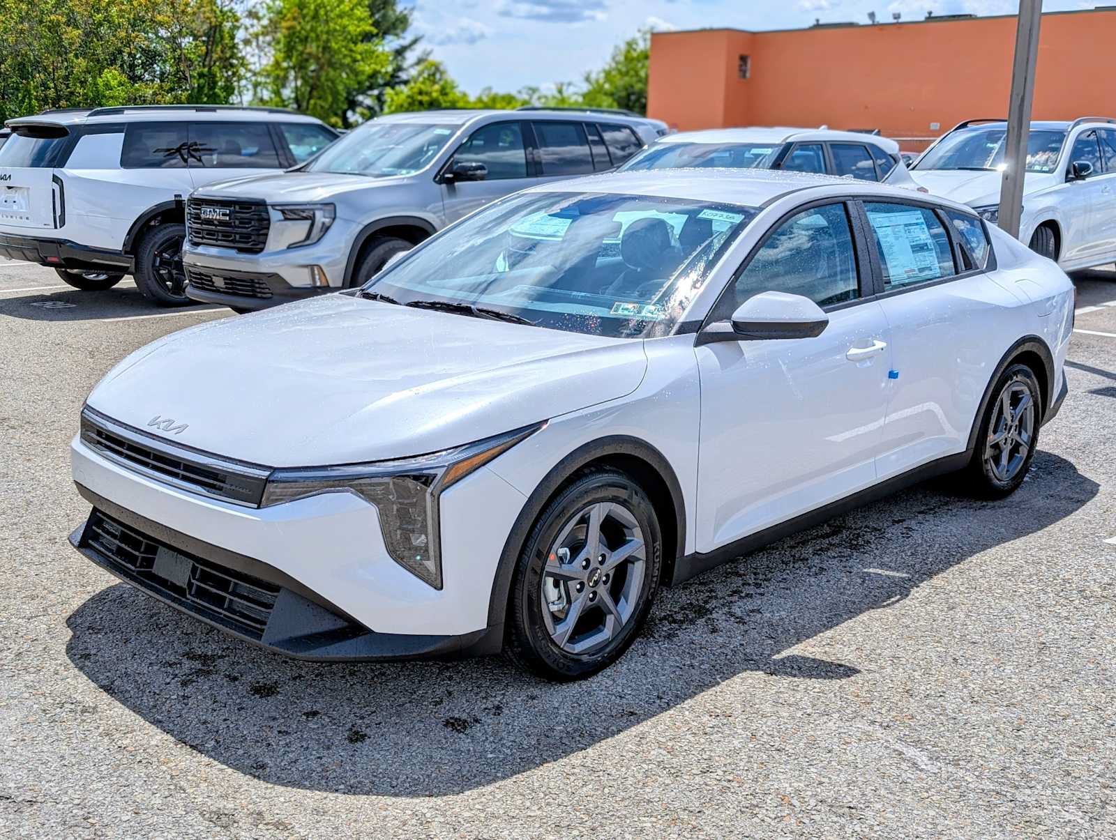 New 2026 Kia K4 FWD image 1