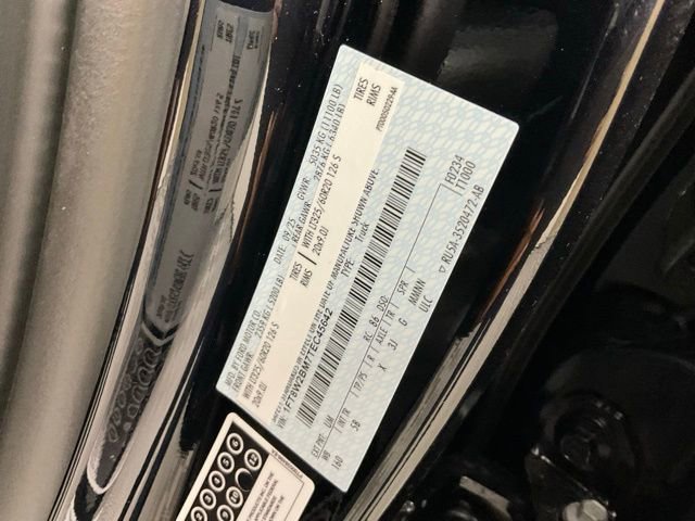 New 2026 Ford F250 Lariat w/ Black Appearance Package image 26