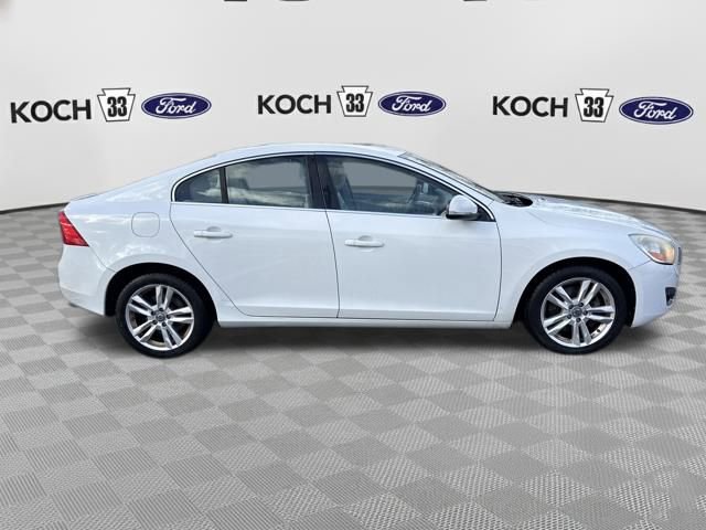 Used 2013 Volvo S60 T5 image 8