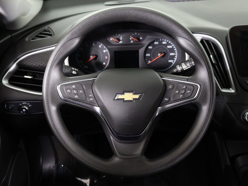 Used 2025 Chevrolet Malibu LS FWD image 36